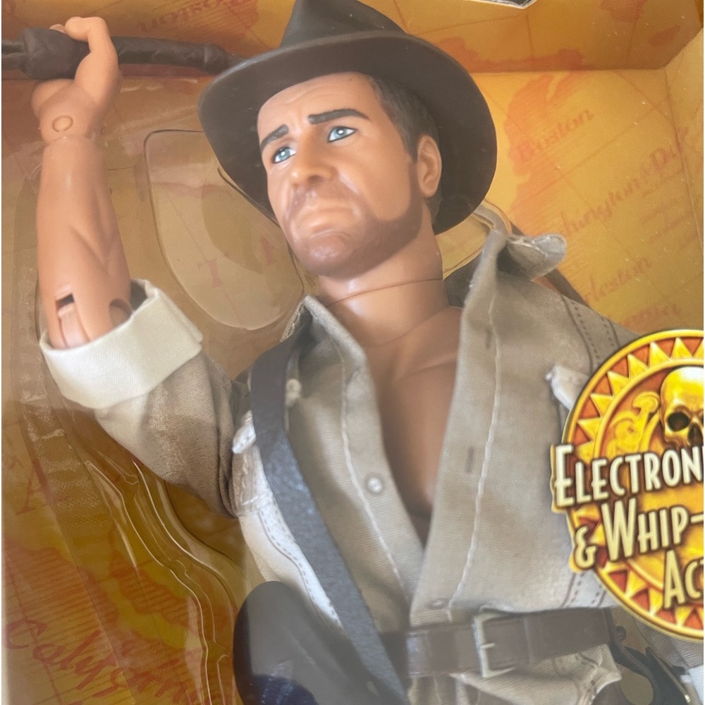 Indiana Jones 12” action figure - whip cracking action